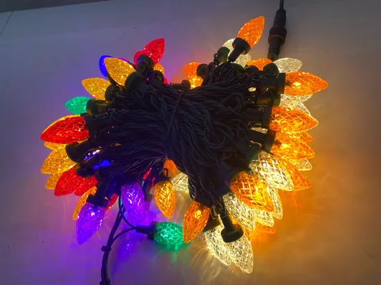 LED C7 Rubber IP65 Decoration Indoor Christmas CE String Fairy Penn Cone Chain Holiday Lights Wholesale Suitable Commercial for Commercial Garden Lights 